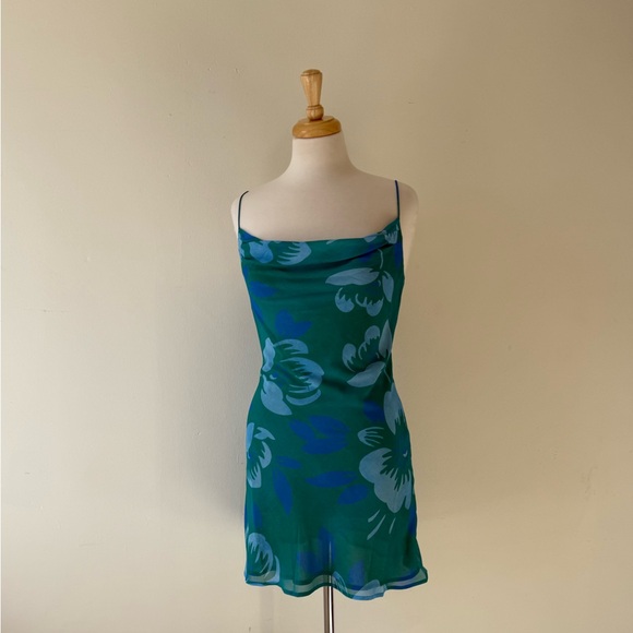 Runaway The Label RNWY Green Floral Slip Mini Dress Size S - Picture 3 of 7